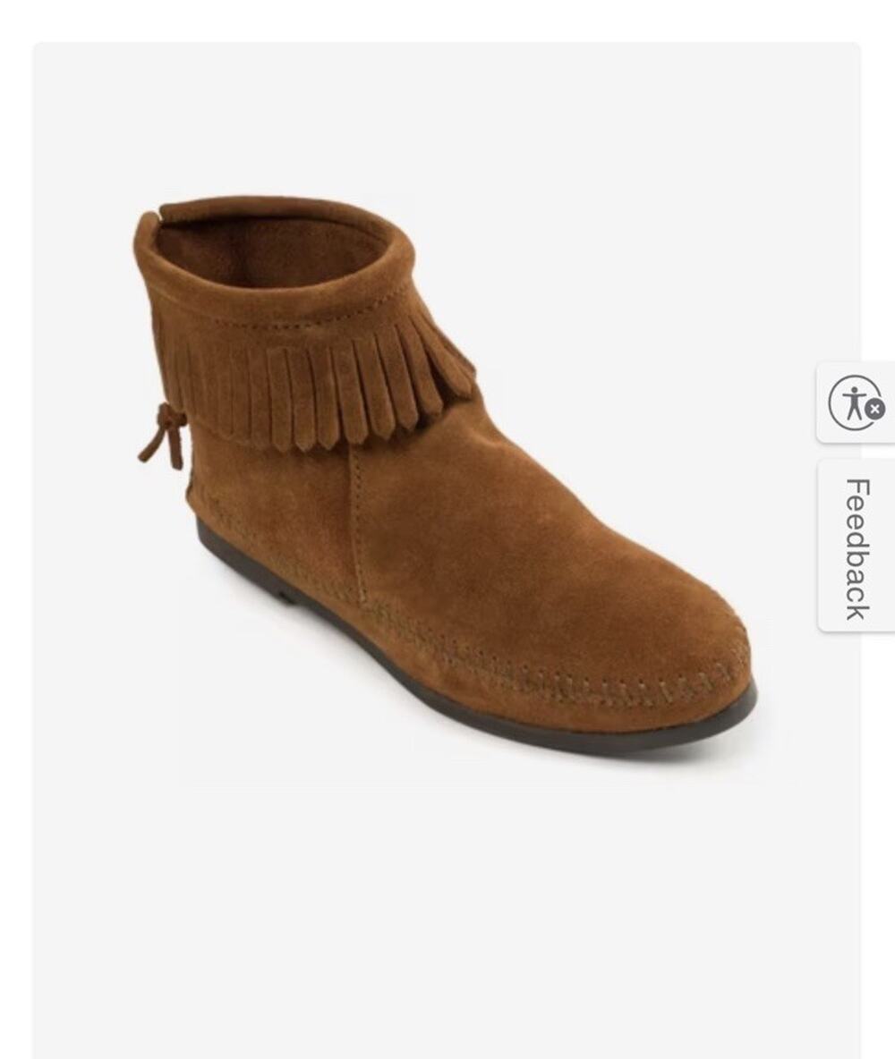 NEW Women’s Minnetonka Moccasin Back Zip Hardsole Boot Brown Size 6 Fringe Boho